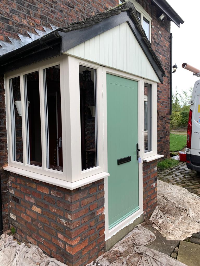 We recently completed a full porch installation at a property in Rufford, supplying and fitting a cream on white PVCu porch with matching windows and a Chartwell Green composite door. We also supply and fit coloured PVC and composite doors in Southport, Ormskirk, Liverpool, Chester, Manchester, Bolton, Blackburn, Preston, Lancaster and all surrounding areas in the Northwest.