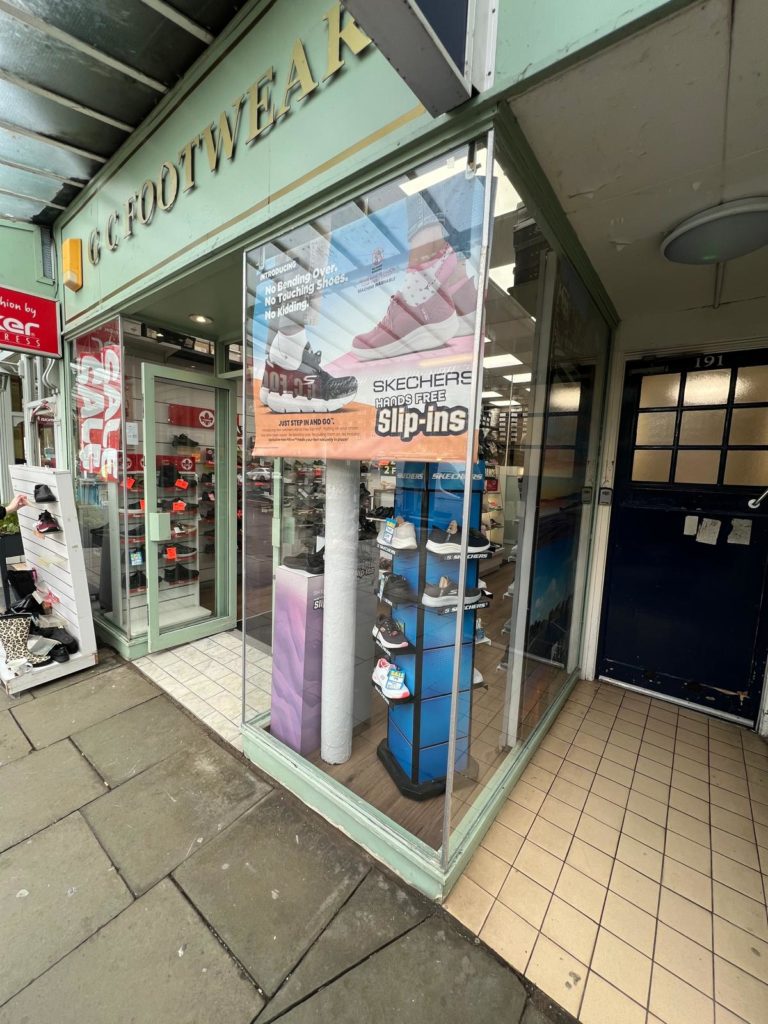 At Windowcare Northwest, we provide professional commercial glazing and repair solutions for businesses, landlords and developers in Southport, Ormskirk, Liverpool, Chester, Manchester, Bolton, Blackburn, Preston, Lancaster and all surrounding areas in the Northwest.