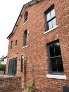 Dual colour sash windows North West