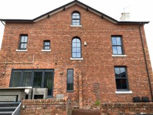 Dual colour sash windows North West